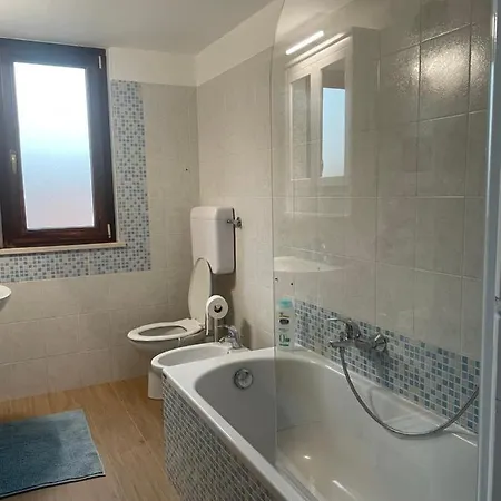 Casa Drema - Al Mare Con Terrazza Гостевой дом Пескара