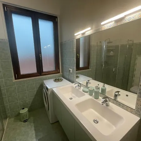 Casa Drema - Al Mare Con Terrazza Гостевой дом Пескара