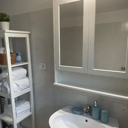 Casa Drema - Al Mare Con Terrazza 4* Пескара