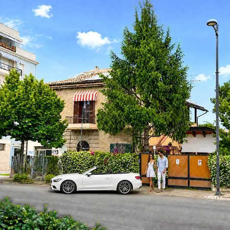 Casa Drema - Al Mare Con Terrazza 4* Pescara