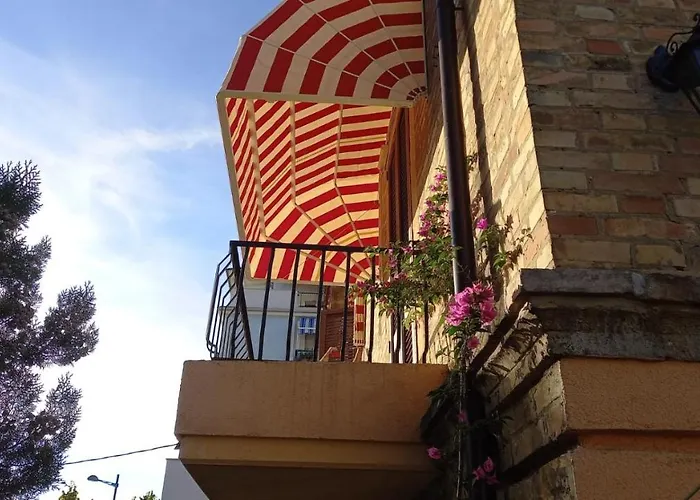 Casa Drema - Al Mare Con Terrazza Konukevi